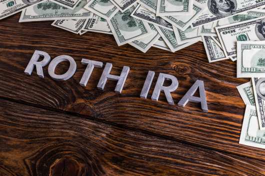 Exploring the Advantages of Roth IRA Accounts